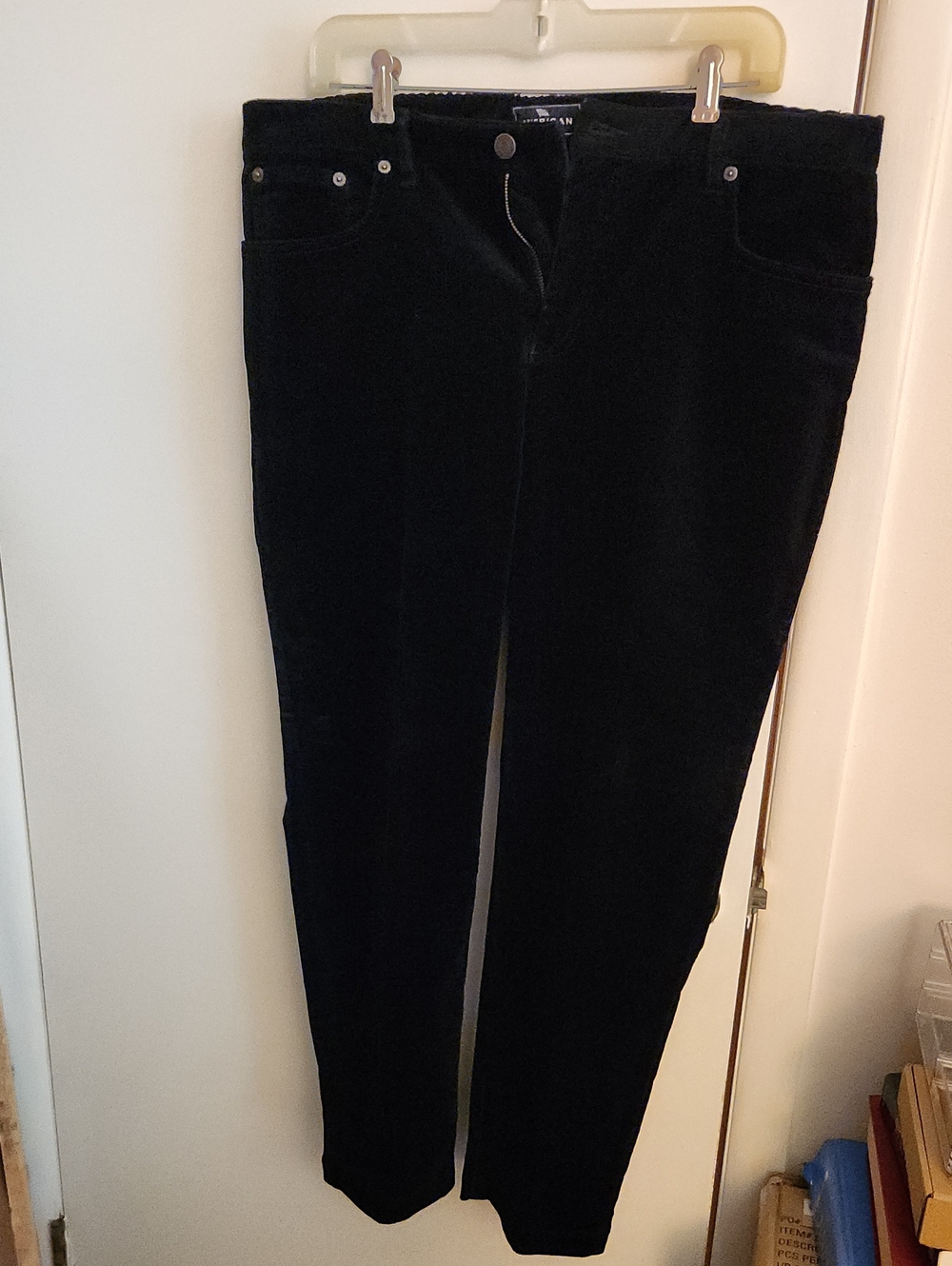 American Living Black Straight-Leg Corduroy Jeans 14R